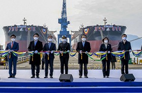 HSHI delivers world’s first LNG-fuelled large bulk carriers