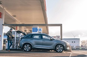 H2 Mobility, Shell and Air Liquide open hydrogen fuelling station in Düren